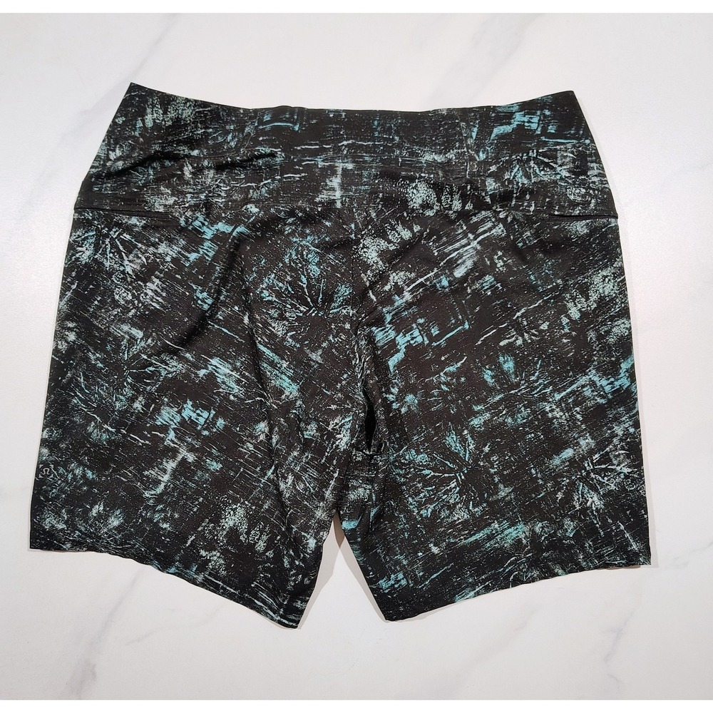 Lululemon Current State Board Mens  Swim Short Green Black LM7AF3S Size 38 - Picture 6 of 9